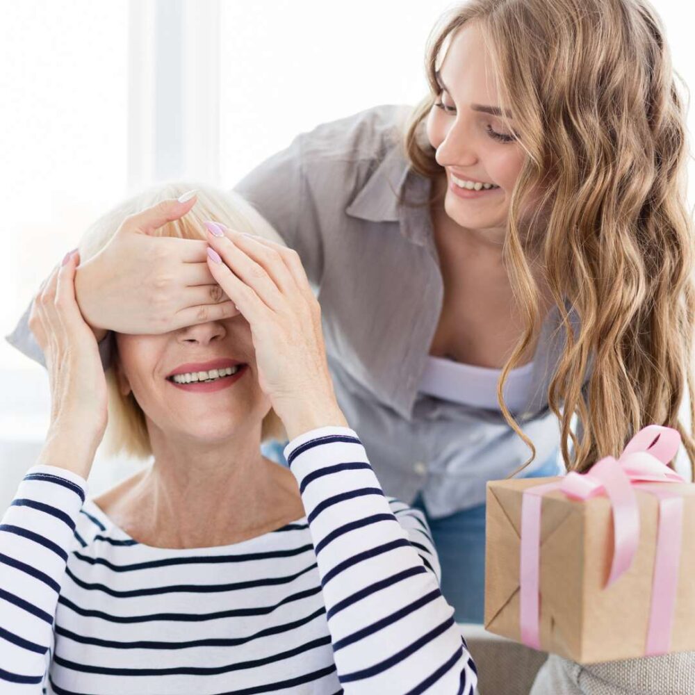 CBD Gifts for Mom To Show Her You Care